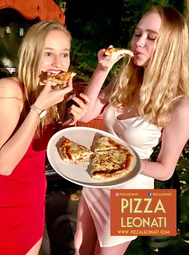 Wedding Pizza