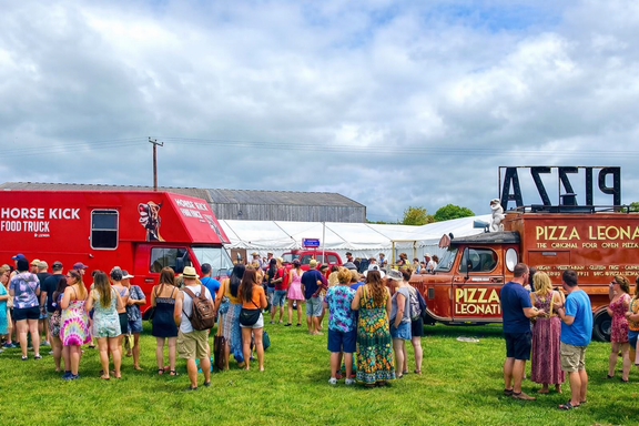 Frickley Lake Wedding Pizza